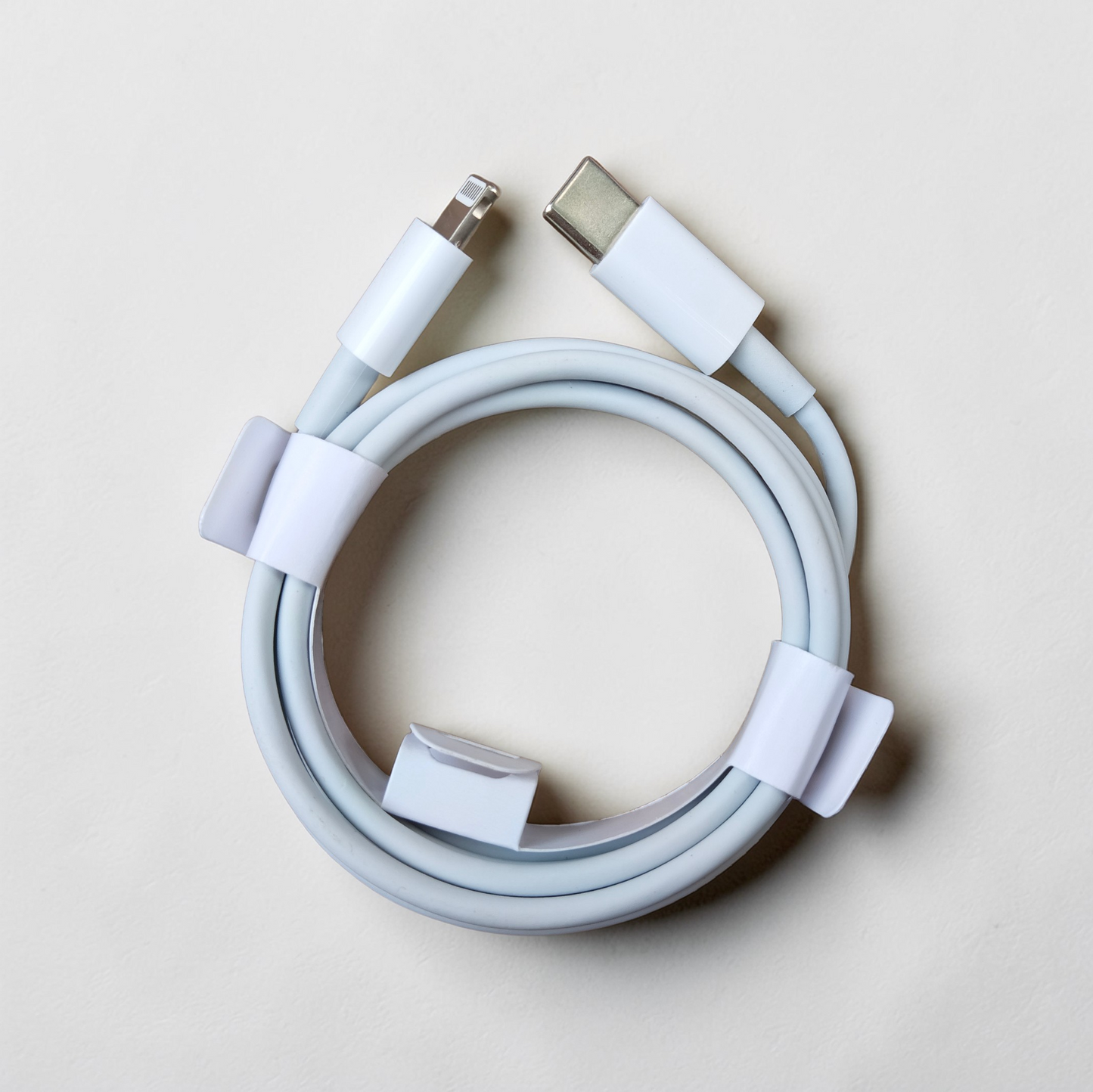 Apple 20W USB-C Fast Charger (3-Pin) – Original Power Adapter for iPhone 15 / 14 / 13 / 12